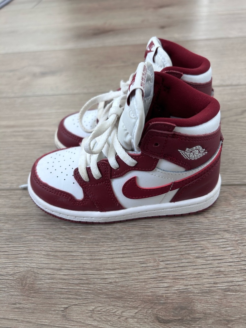 Kids High-Top Nike Air Force 1s Sneakers in White and Burgundy